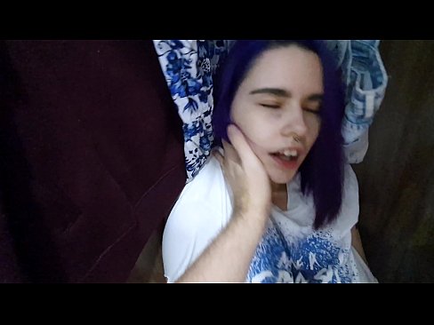 ❤️ Inveni mihi sis in thalamo suo, et adiuvisti eam cum Porn video at la.sexeey.ru
